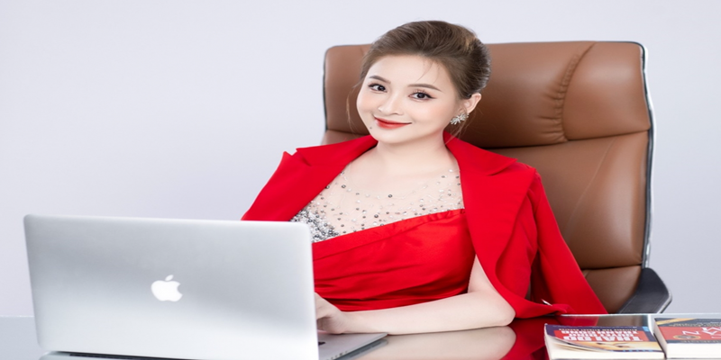 Tiểu sử nữ CEO QQ88 Lucia Trần